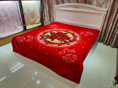 Decke aus 100 % Polyester